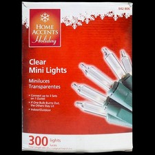 Home Accents 300 Clear Mini Lights 69ft 6in Stays Lit If Bulb Burns Out
