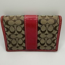 Cartera Coach Signature de lona rosa charol triple soporte de identificación para mujer’s