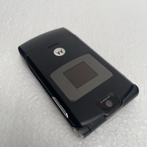 MOTOROLA Silver RAZR V3 Ultra Slim Flip Mobile Phone. BOXED (2006) Metal Body - Picture 7 of 16