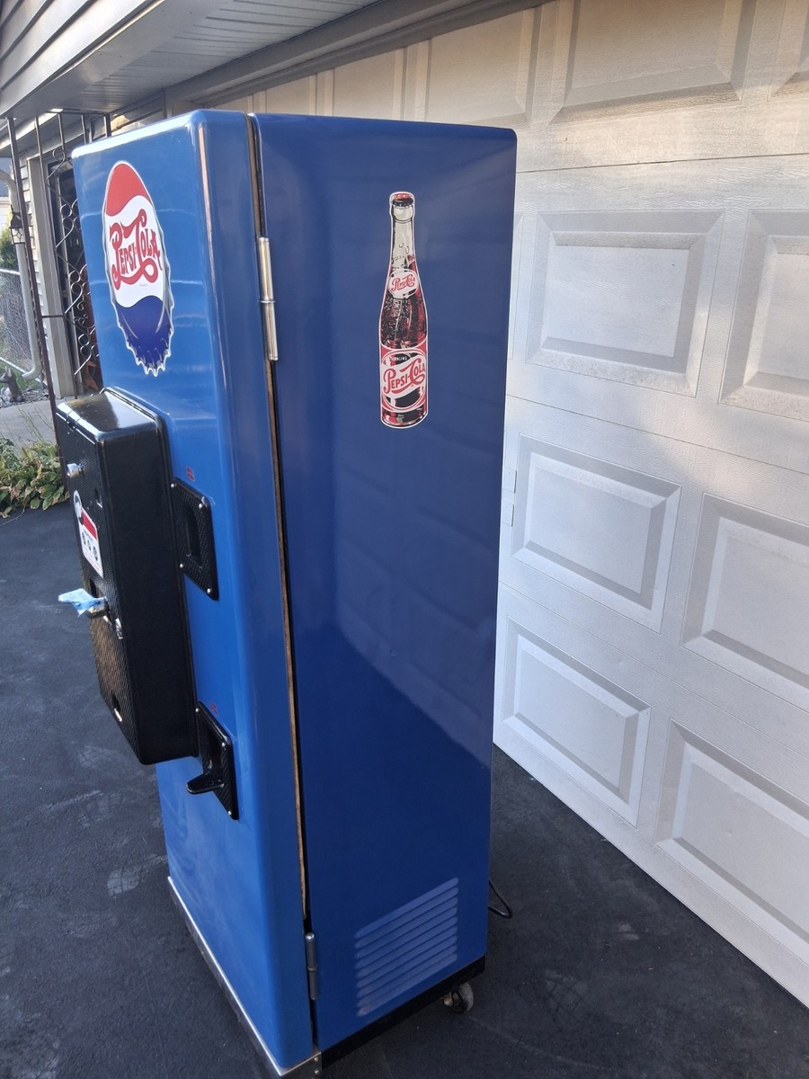 Vintage Restored Sure Vend 47 Pepsi-Cola Bottle Machine. 10 Cent