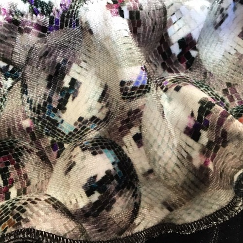 Bikini Faux Snake Skin Pattern & Black Bikini Size 8 - 10 Soft Feel Pistol New - Picture 9 of 23