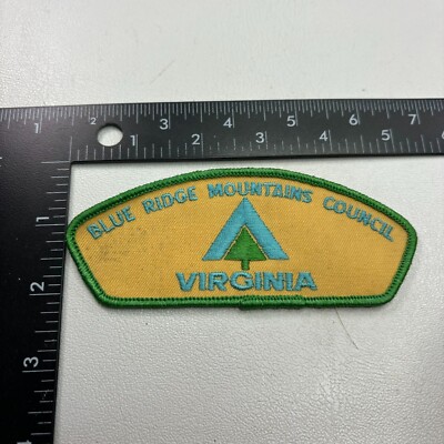VTG Some Staining BLUE RIDGE MOUNTAINS COUNCIL BOY SCOUTS Virginia Patch 391E