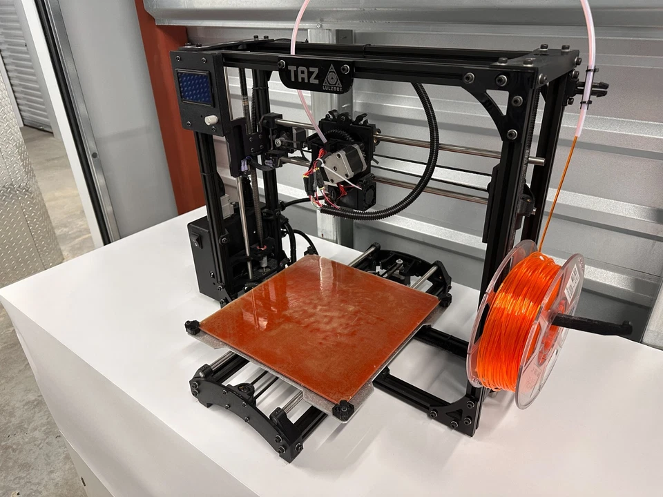Impresora 3D TAZ LULZBOT 5 KT-PR001b-7574 Foto 2 de 4