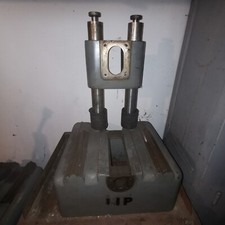  Bâtit rectifieuse LIP 515 incomplete 