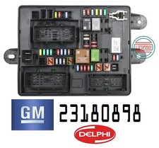 Chevrolet GM OEM 14-15 Corvette 6.2L-V8-Caja de fusibles-Caja de fusibles y relés 23180898
