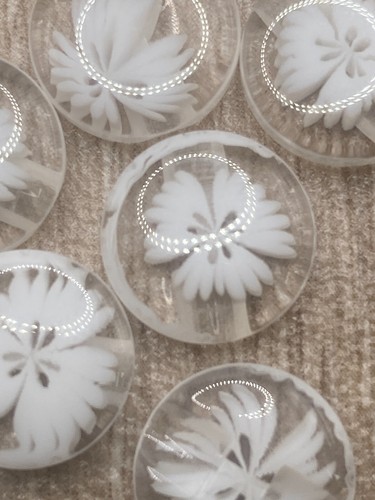 13mm Clear Round Resin flower Shank Buttons Great For Cardigans Knitting Sewing - Picture 12 of 14