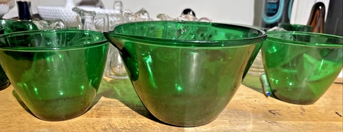 3)Vintage, Anchor Hocking, FOREST GREEN Mixing/Batter Bowls, Mid. B. pour Spout