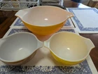 Vintage Pyrex Bowls Yellow, Orange, Brown Set Of 3