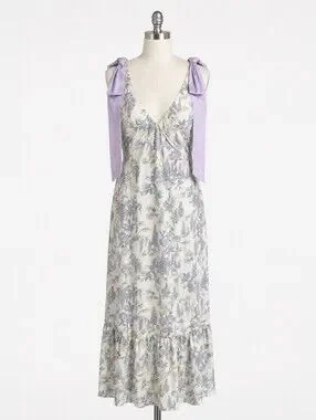 Bridgerton NWT Tiered Floral Maxi Dress, Size XXL
Opens in a new window or tab