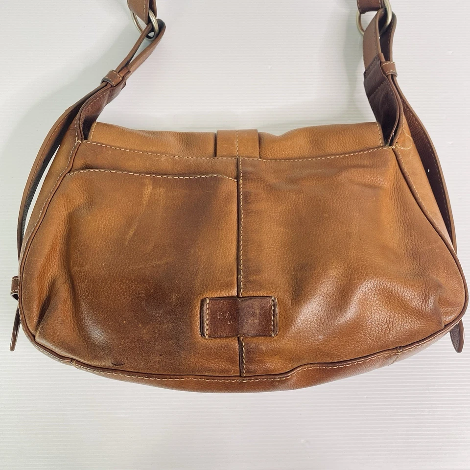 Radley London Tan Leather Handbag Trinity Square Flap Saddle Shoulder Bag - image 4 of 4