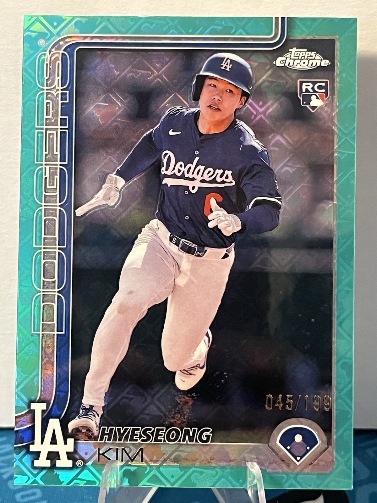 2025 Topps Chrome Baseball Hyeseong Kim Aqua Logofractor Rookie /199 #152