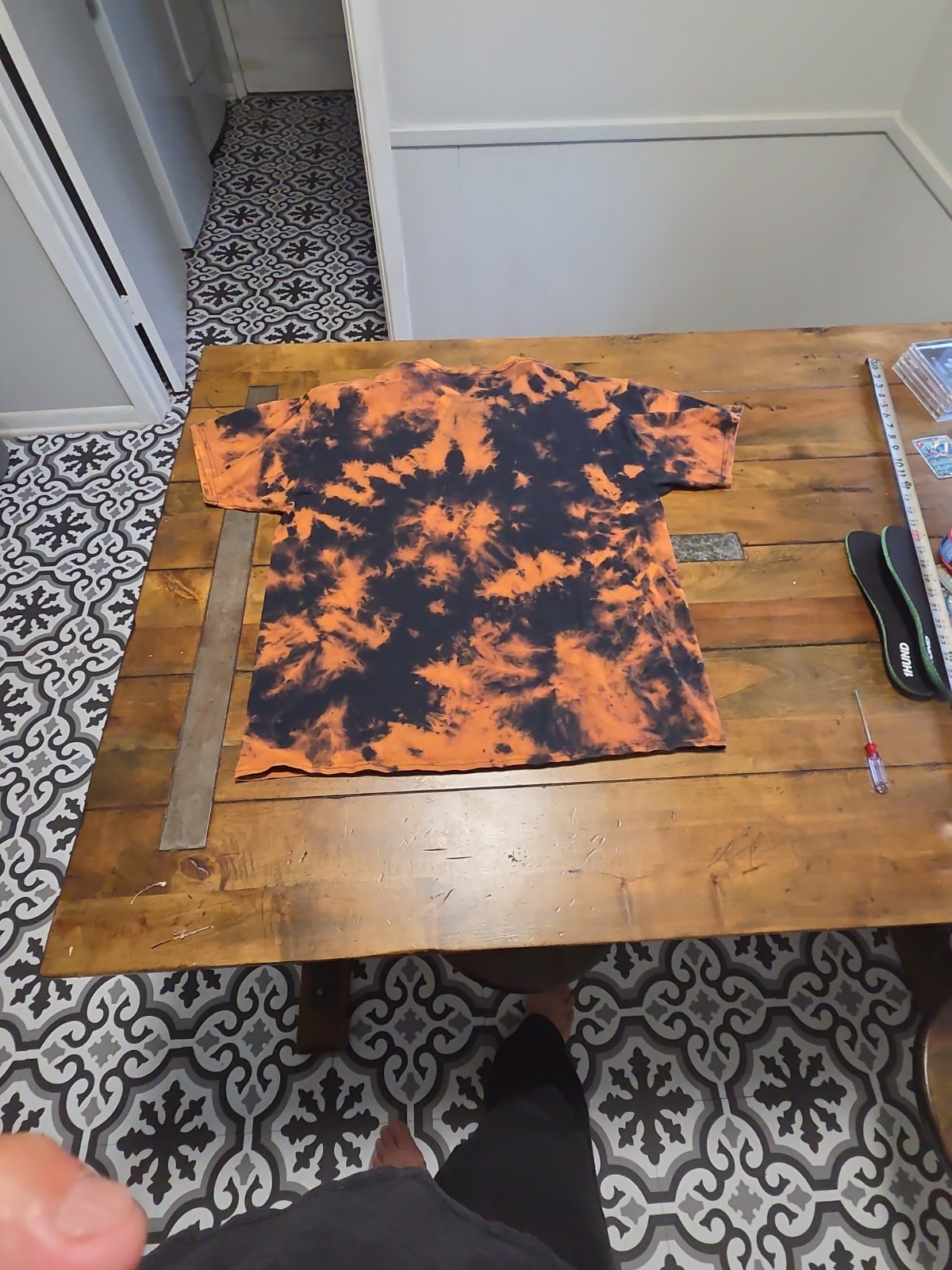 H.E.R. I Used To Know Her Tour Shirt Adult XL Black Orange Tie Dye Concert Tee image 7