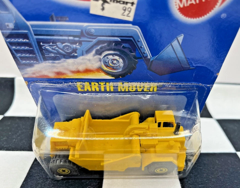 HOT WHEELS EARTH MOVER COLLECTOR #16 - Image 3 of 4