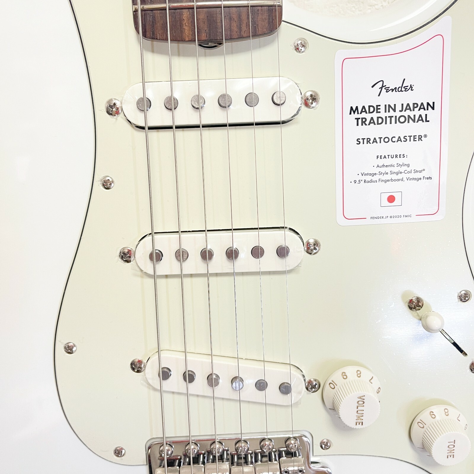 Fender Made in Japan Traditional ‘60s Stratocaster Olympic White