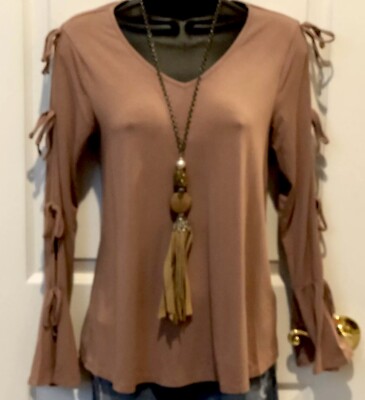 ANTHROPOLOGIE Cupio size S/P  Blush Blouse Shirt Top Tie