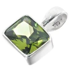 925 Sterling Silver Sparkling Peridot Sterling Pendant, 5/8"