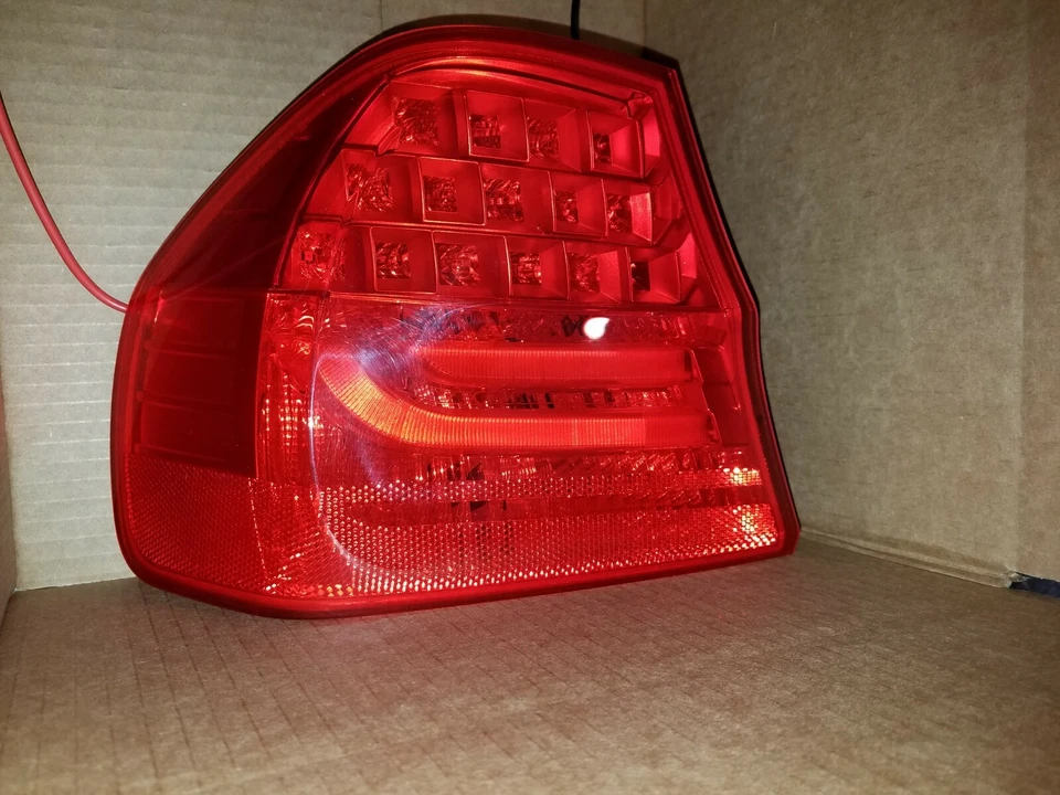 BMW 328i 335D 335i M3 xDRIVE 2009 2010 2011 CONDUCTOR LUZ TRASERA LED IZQUIERDA LÁMPARA OEM Foto 4 de 4