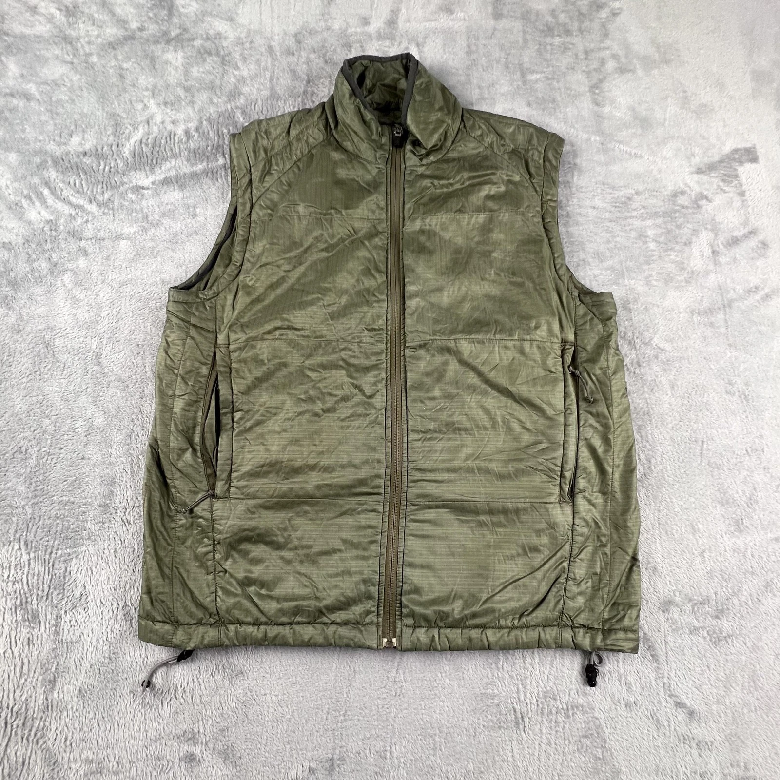 REI Vest Mens Extra Large Green Pertex Quantum Primaloft Insulated Zip Camp Hike