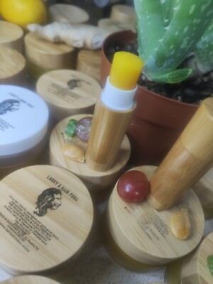 LARRYS EDGE & BEARD GROWTH STICK WÄCHST RÄNDER KAHLE STELLEN UND FLECKIGE BÄRTE VEGAN