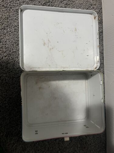 Vintage 1974 "Adams Family" Metal Thermos Brand Lunchbox & Thermos Combo. - Picture 7 of 9