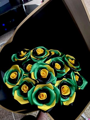 Rosenstrauß mit jamaikanischem Thema (20 in einem Blumenstrauß)