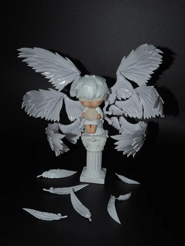 Hirono Customizable Action Figure DIY Set Collectible Statue Figurine - Picture 2 of 21
