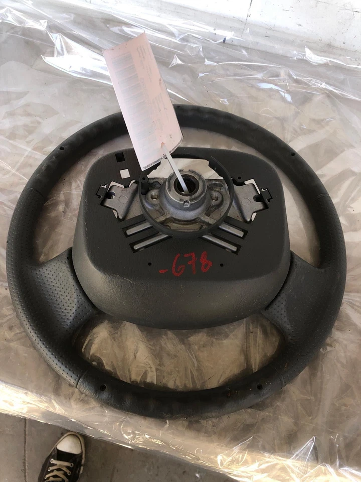 Volante 1999 - 2004 SUZUKI GRAND VITARA sem couro 2 raios fabricante de equipamento original - Imagem 3 de 4