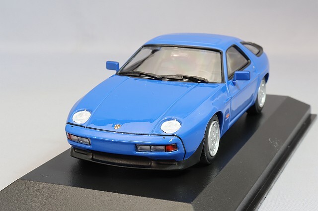 【MAXICHAMPS】Porsche 928 Blue MAXICHAMPS - PORSCHE 928 S 1979 Blau - 1/43 - MXC940068124