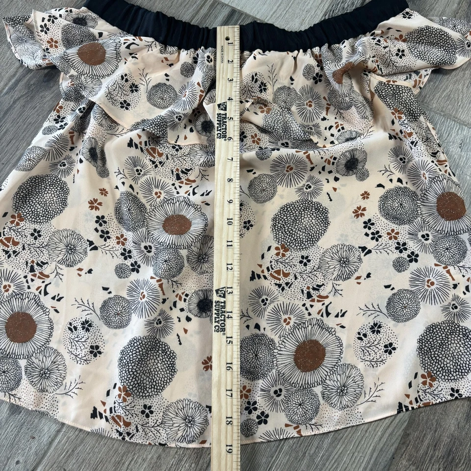 Chelsea 28 Blouse Top Women’s Medium Sleeveless Boho Hippie Round Neck - Image 4 of 4