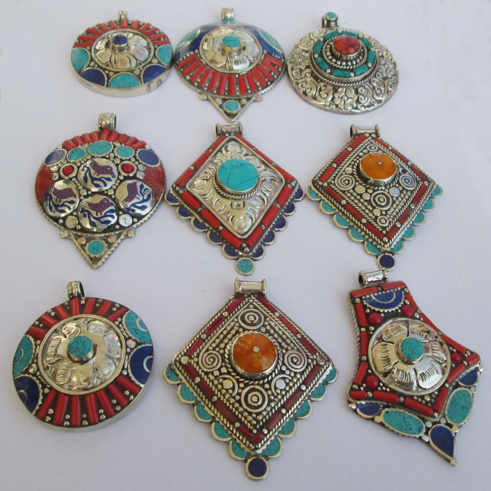 Genuino Turquesa Coral Lapislázuli Ámbar Amuleto Tribal 9 Colgantes Joyería Lote Venta Foto 2 de 4