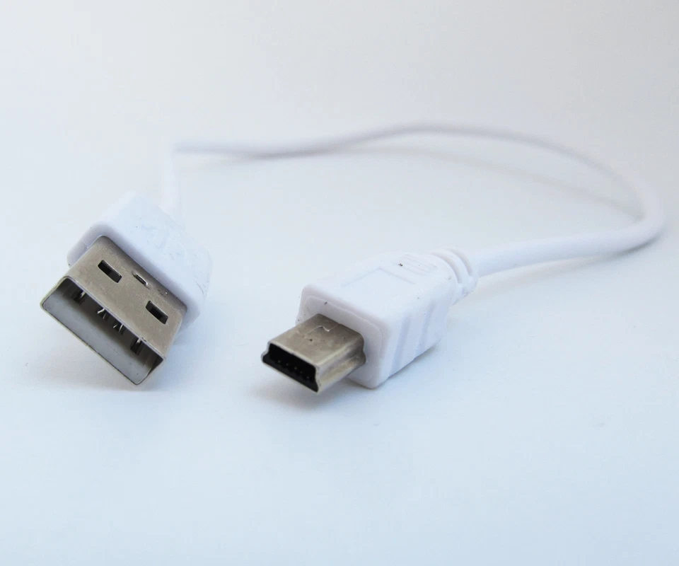 10pcs White USB 2.0 A male to USB mini B 5pin Male Charge Cable 0.7M/70cm - Image 2 of 2