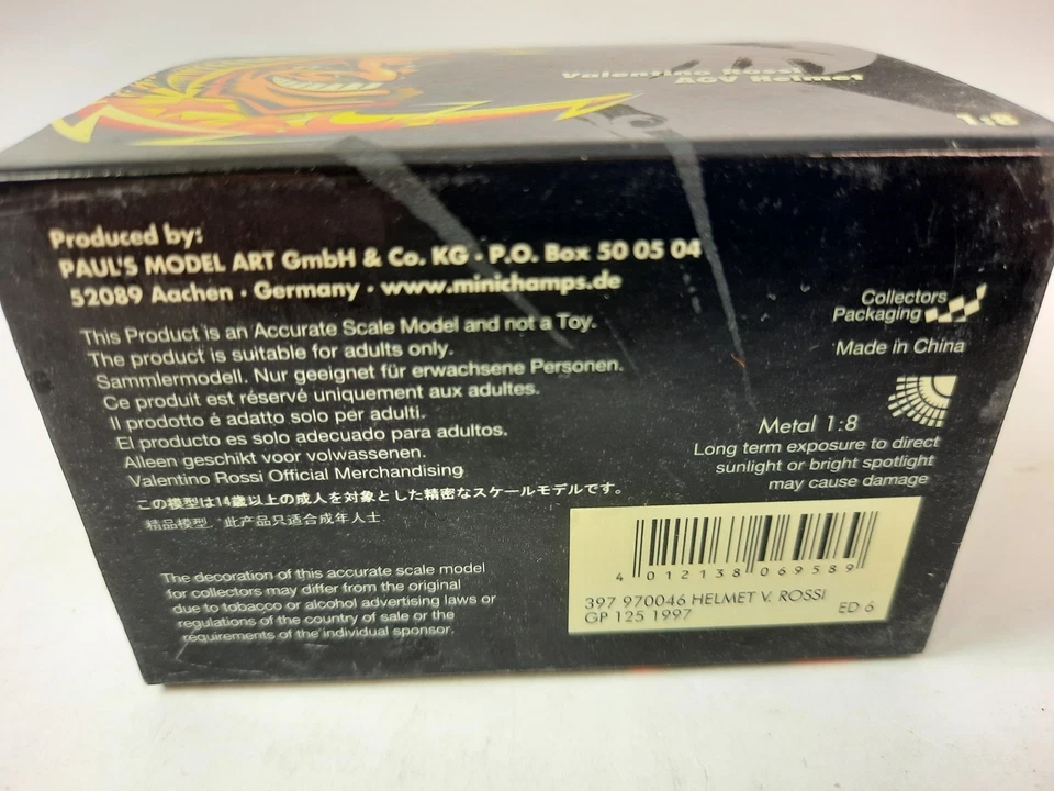 Minichamps Valentino Rossi AGV Helmet 125 Aprilia 1997 1/8 397970046 - Immagine 3 di 3