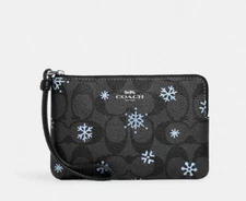 NWT COACH Graphite Black SMALL CORNER ZIP WRISTLET WITH Snowflake PRINT CF286