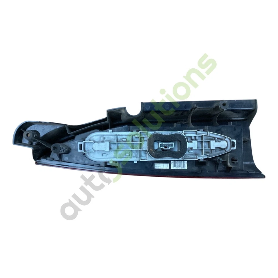 PEUGEOT Partner Tepee Rear Tail Light Right Side 1680022580 - Image 2 of 4