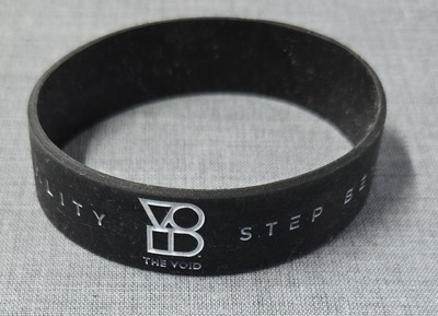 ''The VOID'' virtual reality location-based game black rubber bracelet - Disney