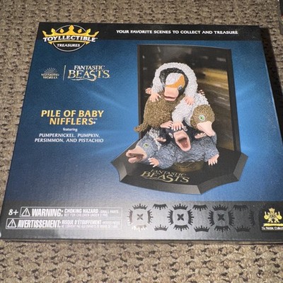 New Toyllectible Treasures Harry Potter, Beasts, Pile Of Baby Nifflers statue￼