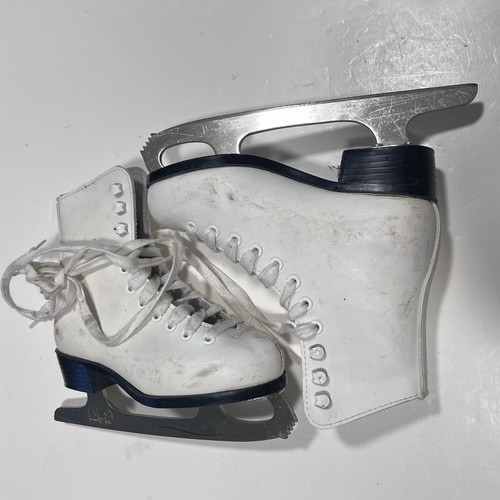Classic skate size 7 1/3 USA girls ice figure skates White Rheinland