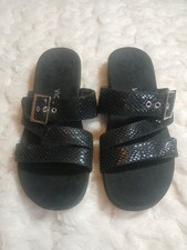 Vionic Sandals Womens Support Black Strappy Size 10 Adjustable Buckle Kira Flats