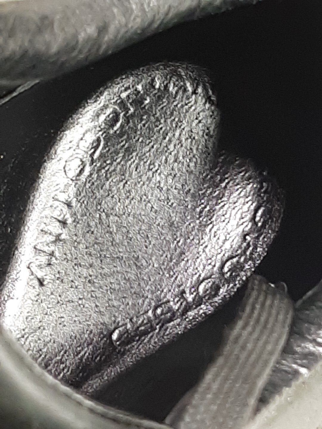 Scarpe da trekking KEEN Toyah da donna in pelle misura 8 5 verdi