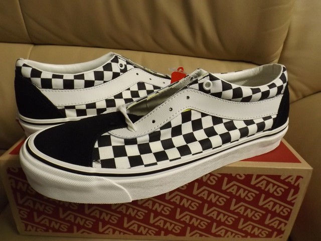 checkered vans size 9