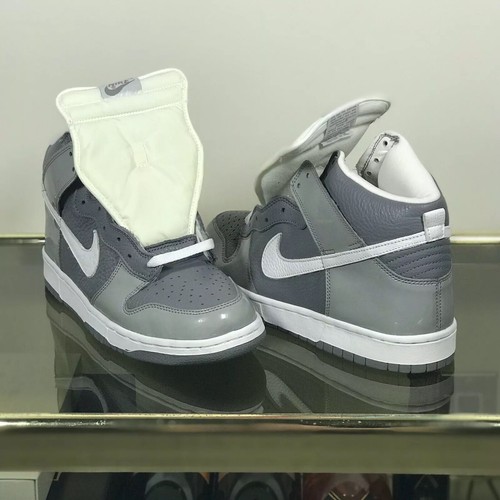 nike dunks foot action