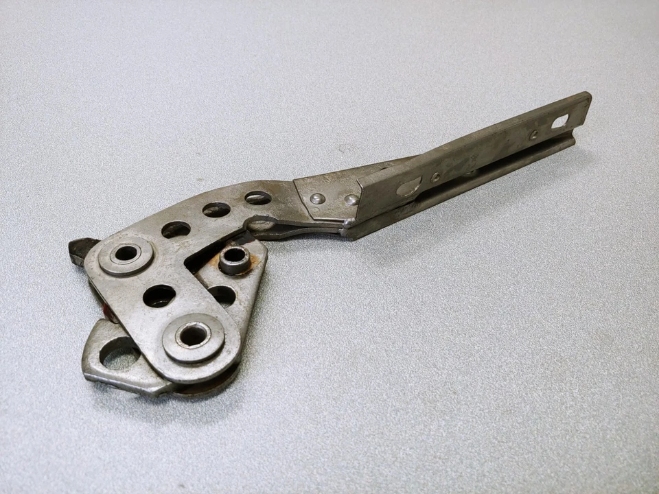 BONITA BISAGRA TAPA MOTOR TRASERO DERECHO ORIGINAL ORIGINAL PORSCHE 356 356A 356B 356C #7 Foto 3 de 4