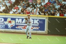 EW713 Brian Jordan Atlanta Braves Outfield Baseball 8x10 11x14 16x20 Photo