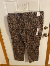 BRAND NEW WOMEN'S SIZE 24W TERRA  SKY STRAIGHT LEG Leopard JEANS