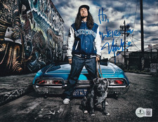 WEIRD AL YANKOVIC signed (THE WEIRD AL SHOW)  8X10 photo BECKETT BAS BW54467