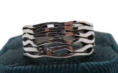 925 Sterling Silver Wave Desing Band Ring Size US 9.5