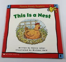 Scholastic Phonics Ready Readers This Is a Nest #32 paperback book #676