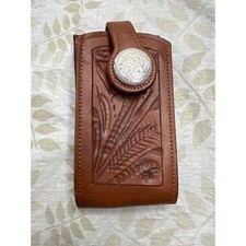 Leather case magnetic closure tooled cell phone cigarettes cigar case Paraguay