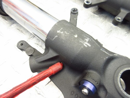 08-09 Suzuki GSXR 600 GSXR600 2008 tubos de horquilla delantera suspensión doblada - Imagen 2 de 12