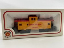 Bachmann Union Pacific Caboose UP 25743 HO Scale